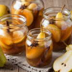 Компот из груш в банках с нарезанными спелыми грушами — домашний рецепт на зиму.