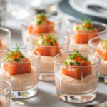 Лосось в сливочном соусе в мини-стаканчиках в праздничной подаче